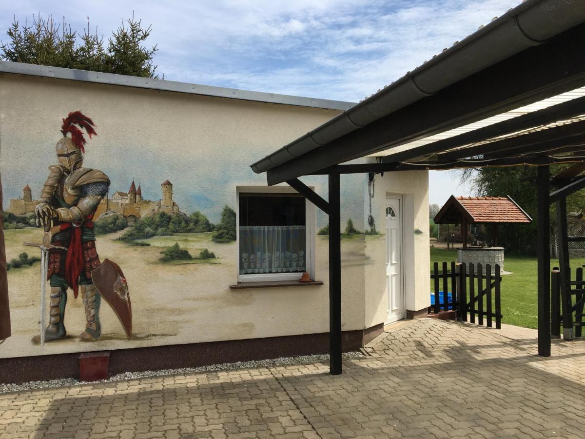 Neubukow Schoener Ferienbungalow Umgeben Von Natur Und Nicht Weit Zur Ostsee מראה חיצוני תמונה